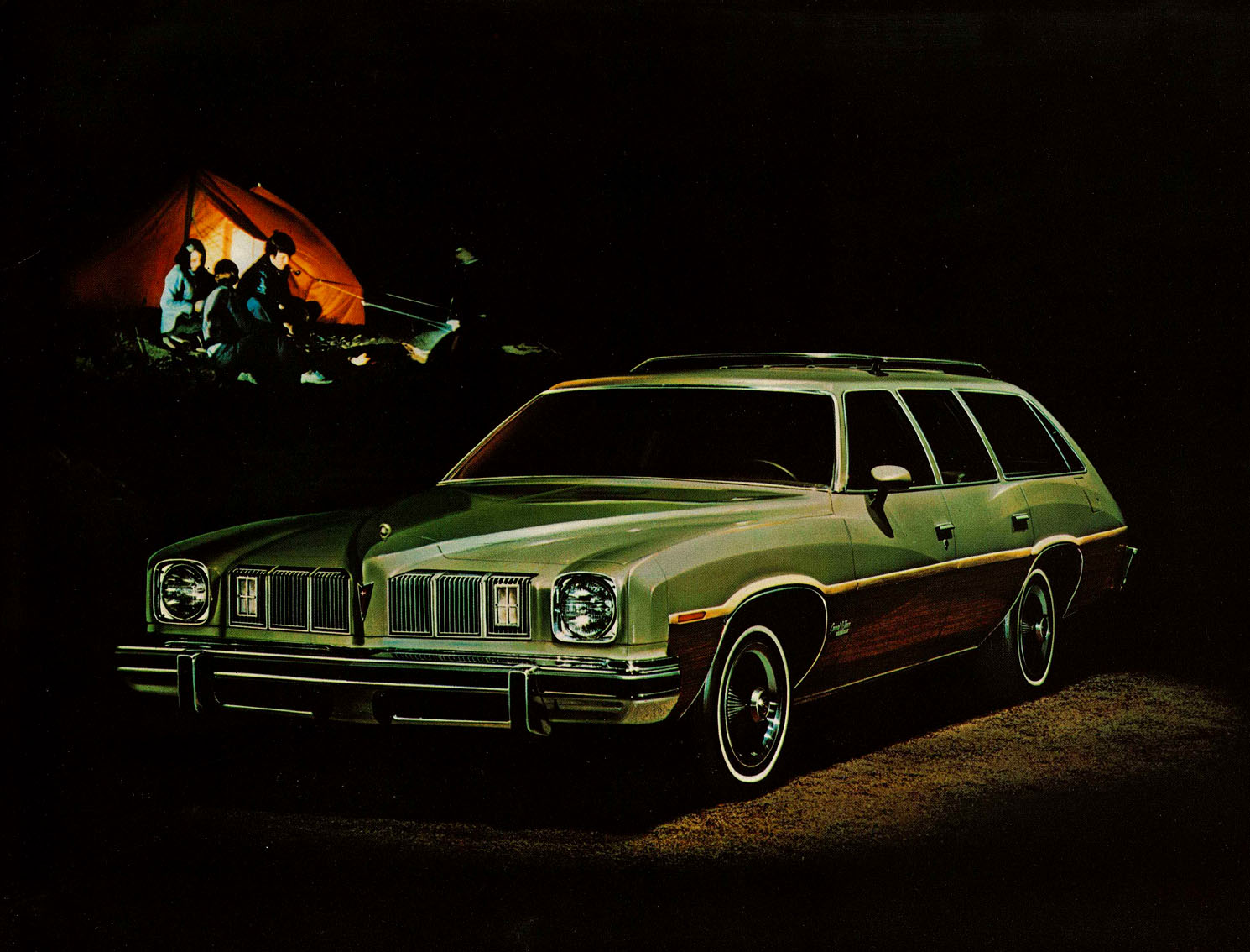 n_1975 Pontiac Safari Wagons (Cdn)-06.jpg